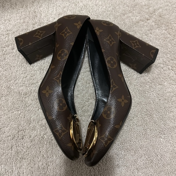 Louis Vuitton Brown Monogram Canvas Madeleine Block Heel Pumps Size 40 - Picture 4 of 6